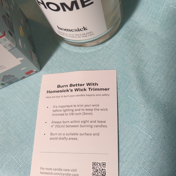 Homesick New Home Candle - Picture 8 of 8